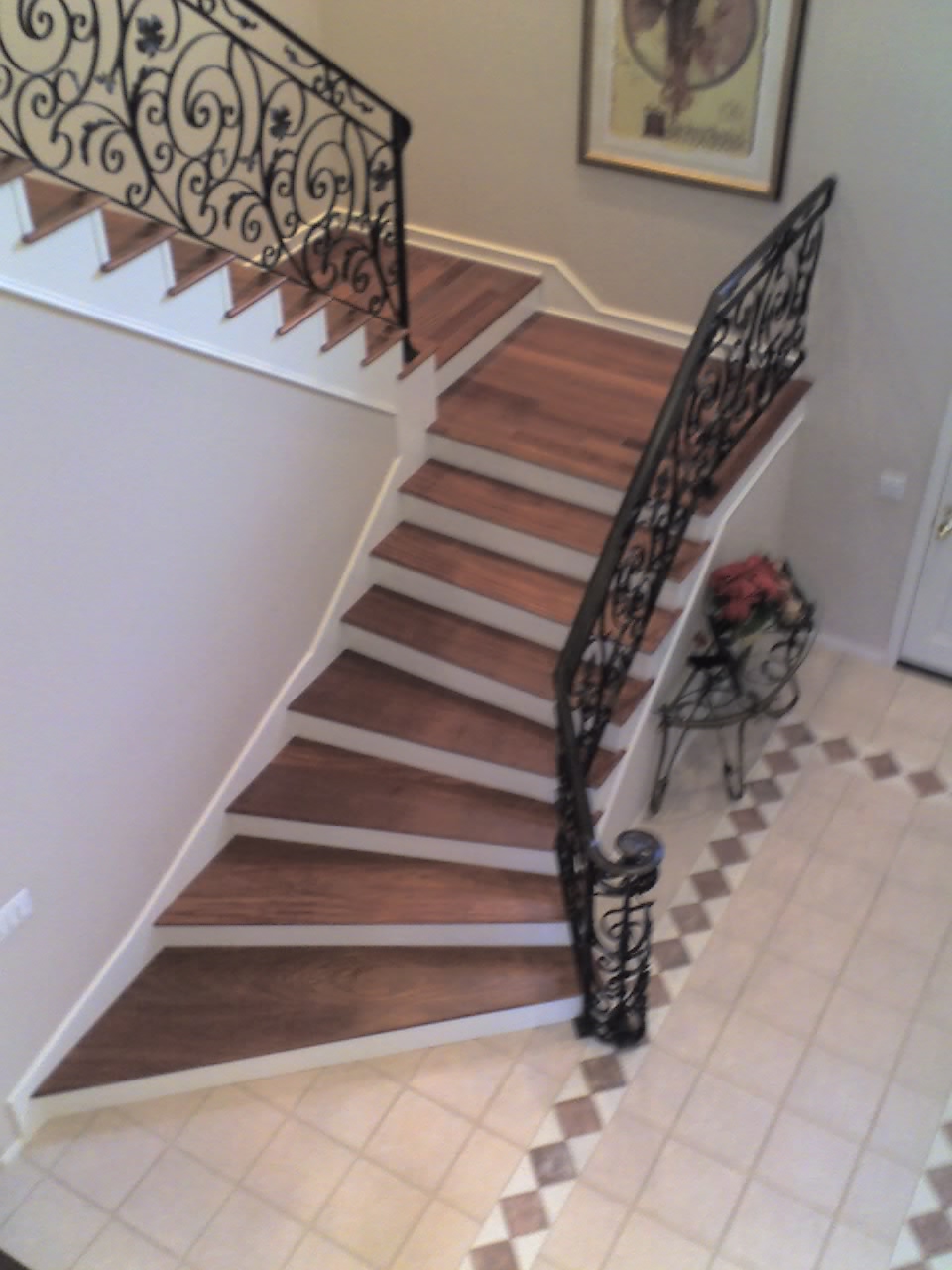 Brazilian Cherry Pieshape Staircase